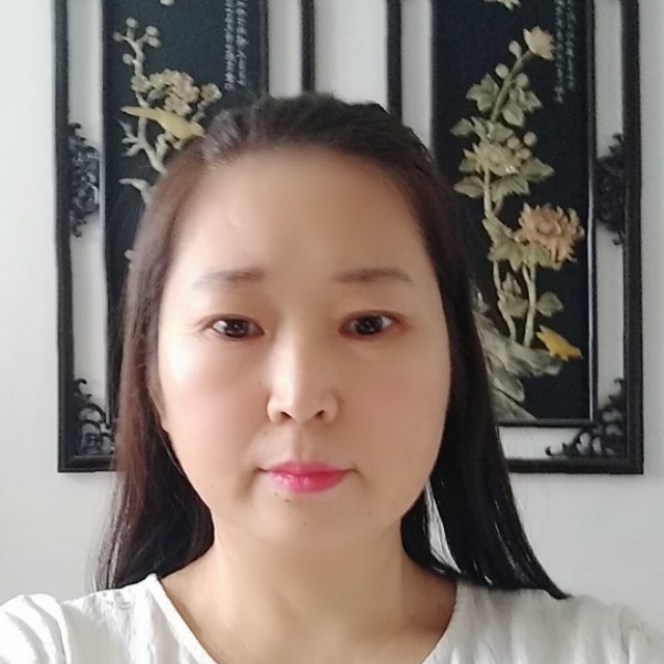 蘩藜就含蓄的照片