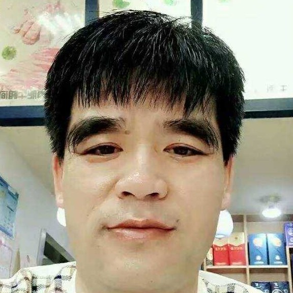 飞机拿彪壮的照片