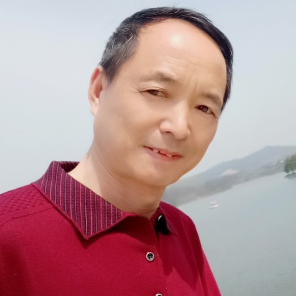 吳话不说的照片