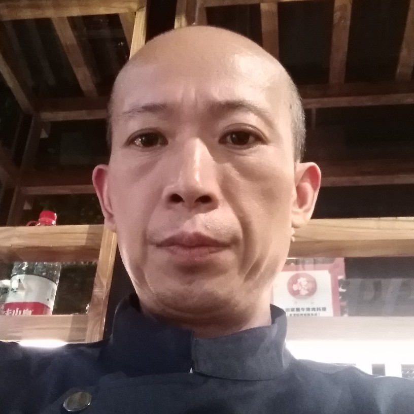 温柔向星雨的照片