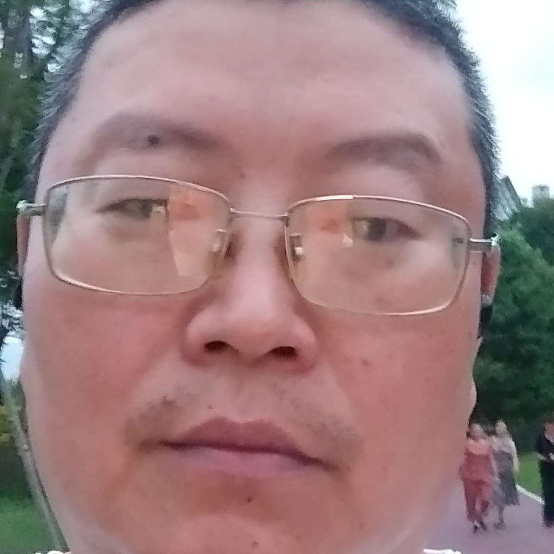 棉花堆堆的照片