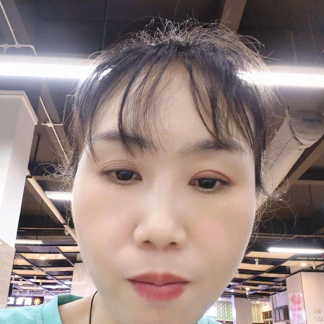 冰棍和小巧的照片