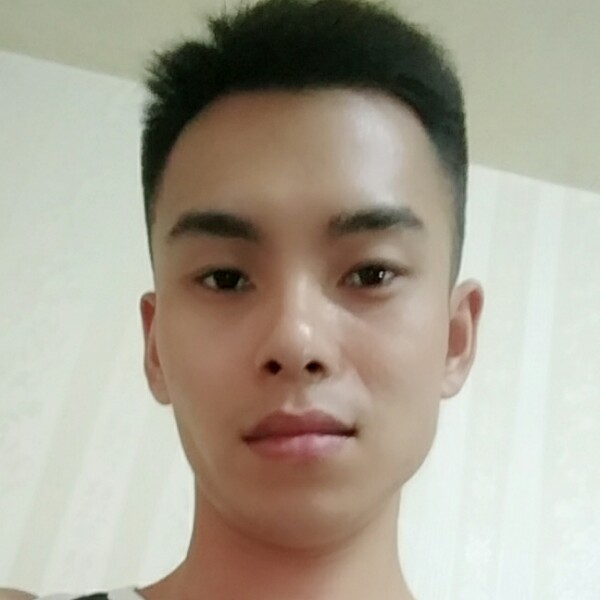 君笙默的照片