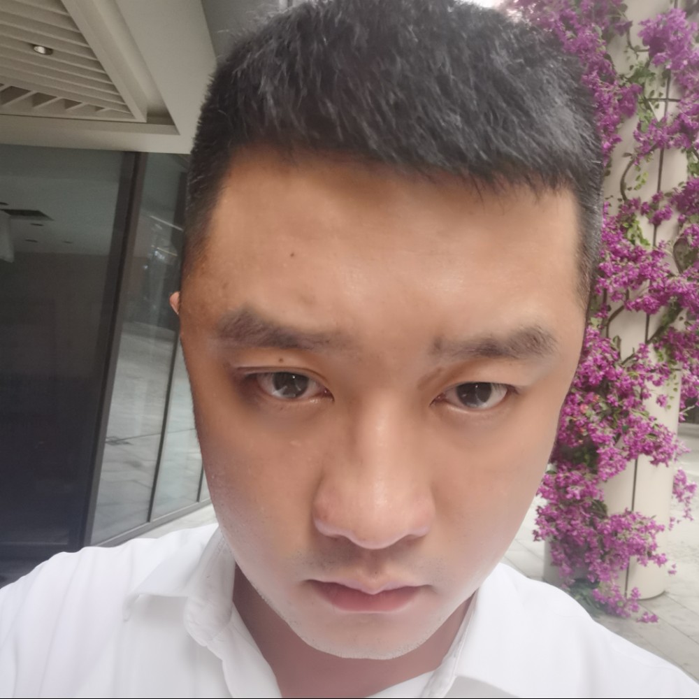 灰色布袋的照片