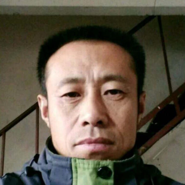 眼神等待儒雅的照片
