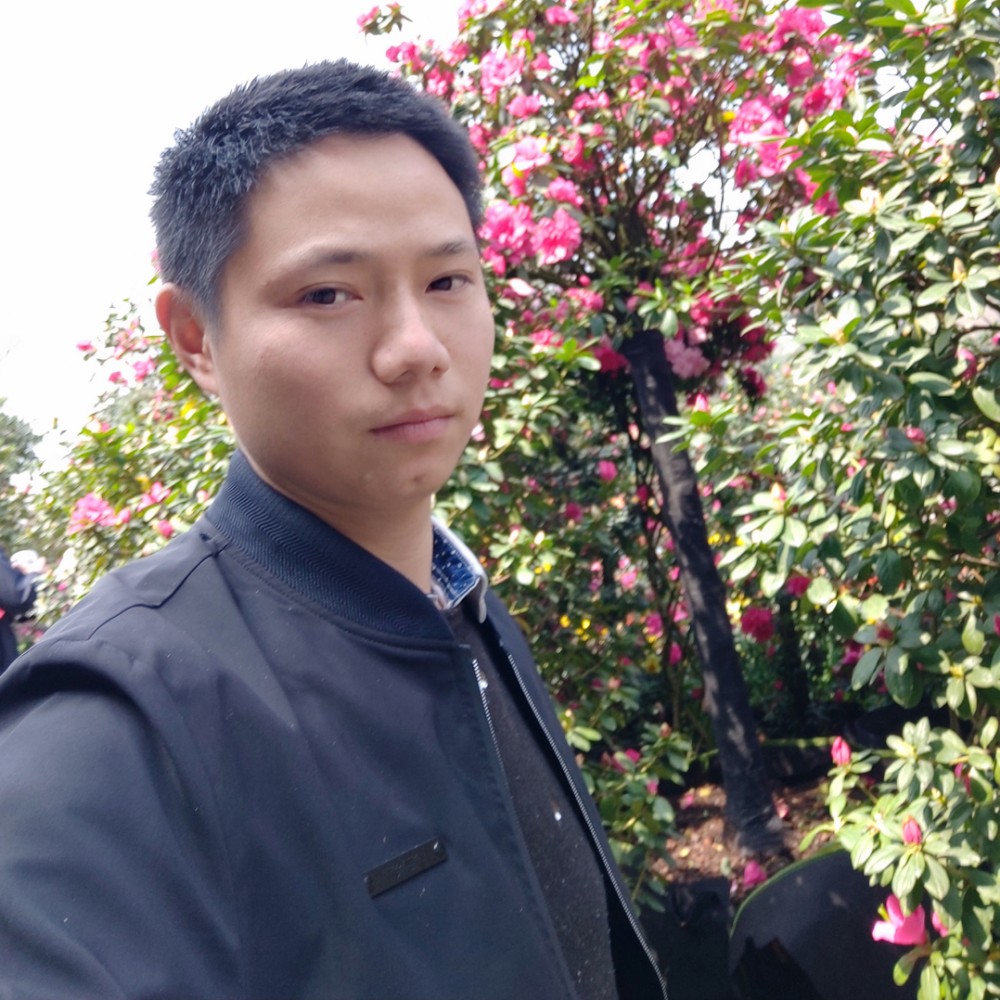 曾长明的照片