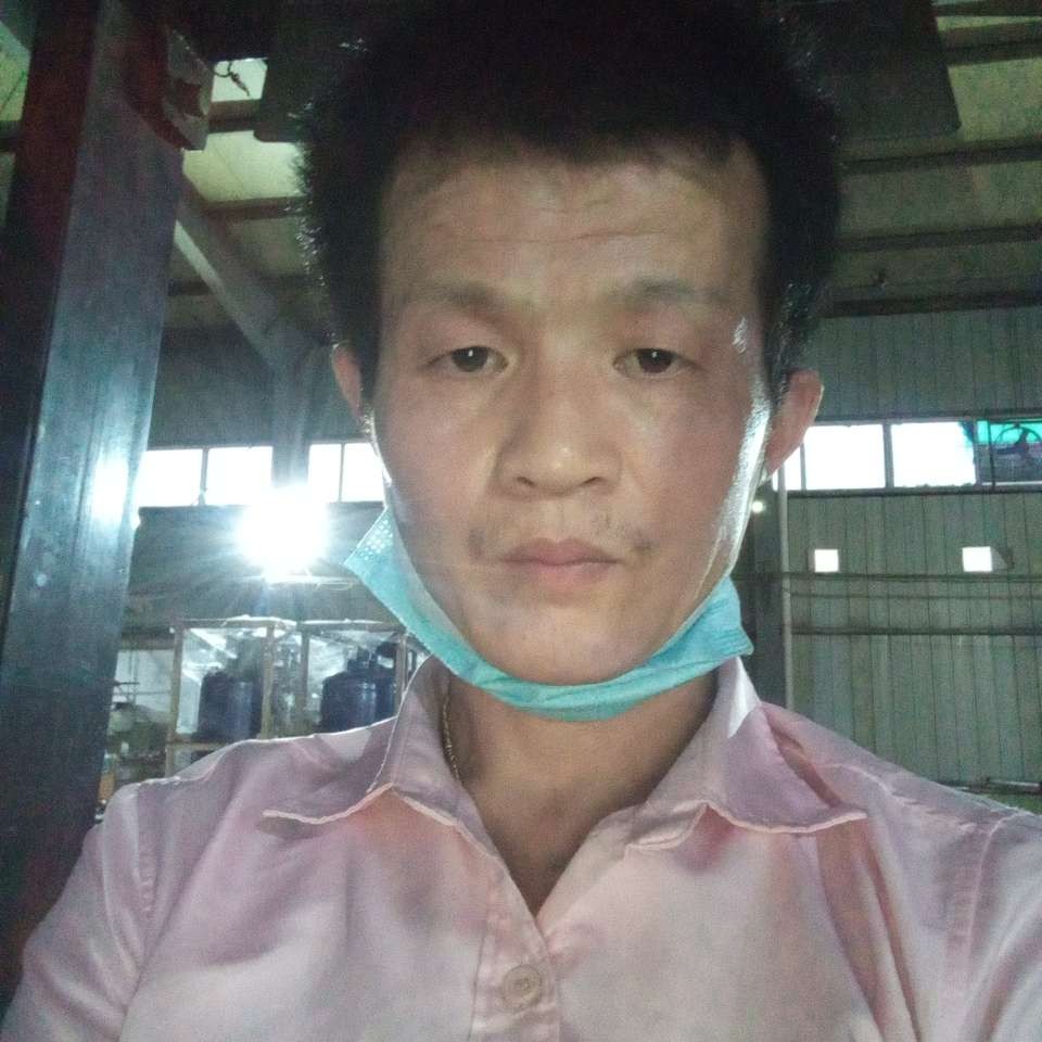 方翔维的照片