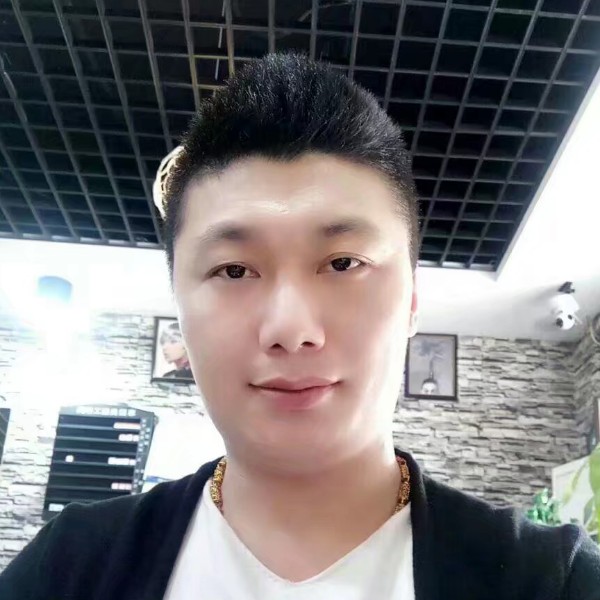 阿。杰少的照片