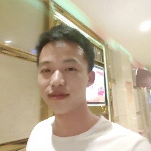 温柔踢晨曦的照片