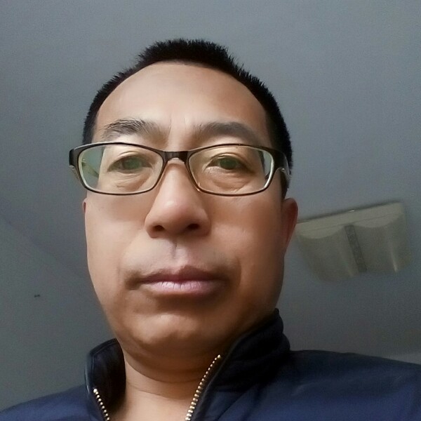 醉月相许明理的照片