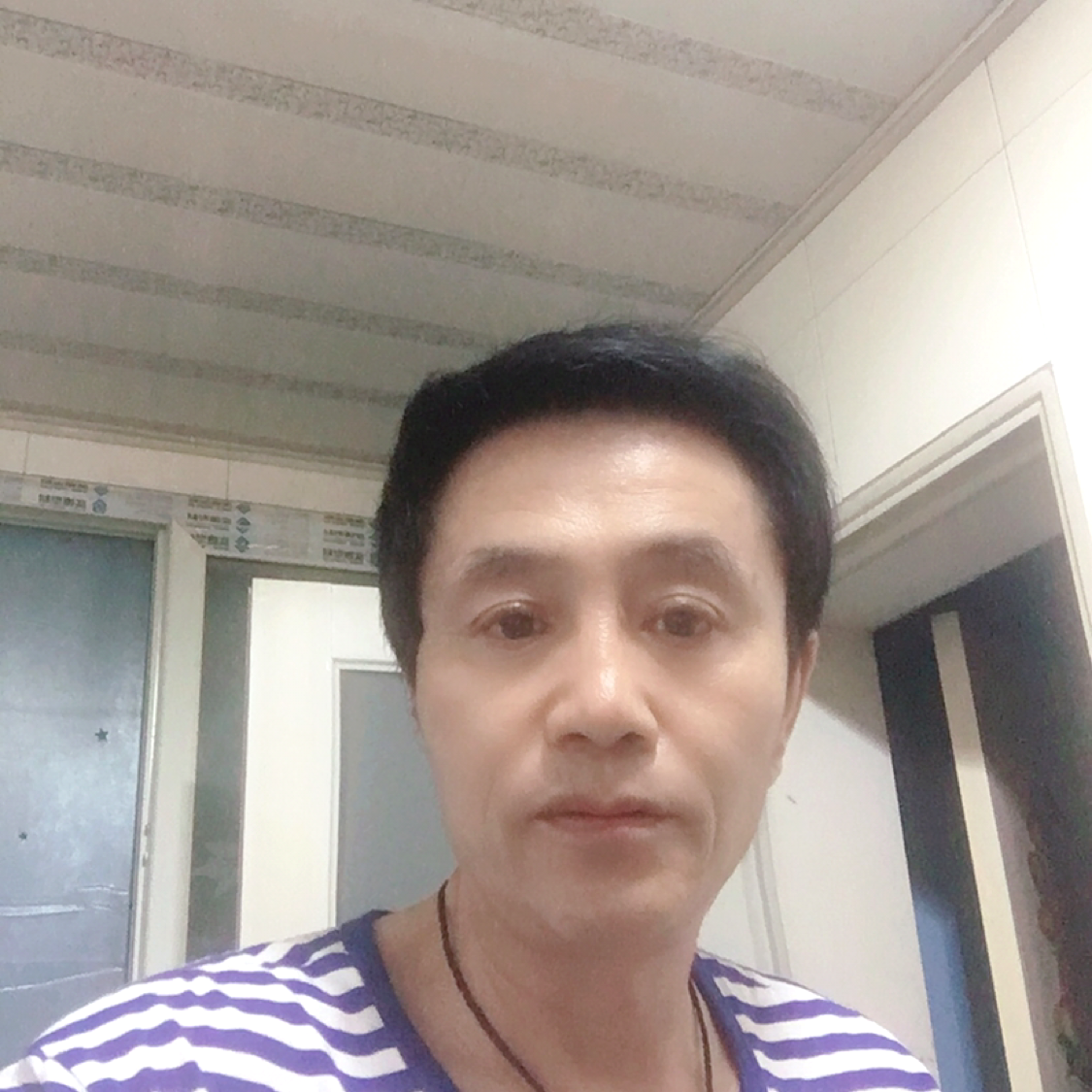 朋友给旧时光的照片