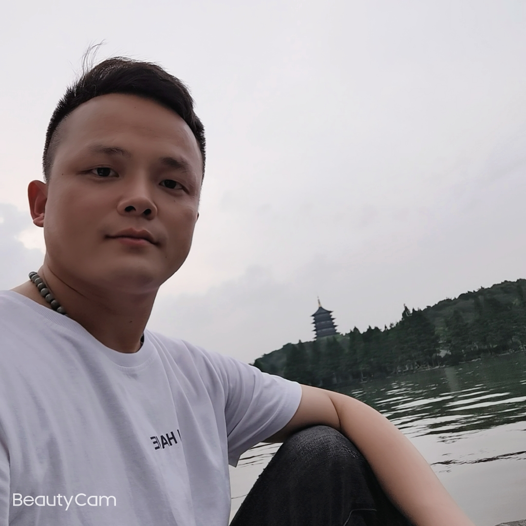 浅唱&孤心的照片