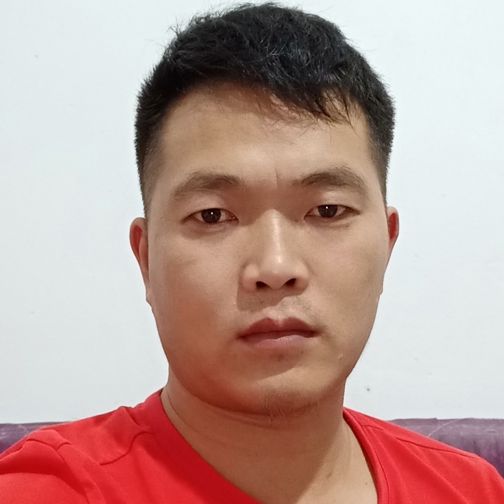 滕孝伟的照片