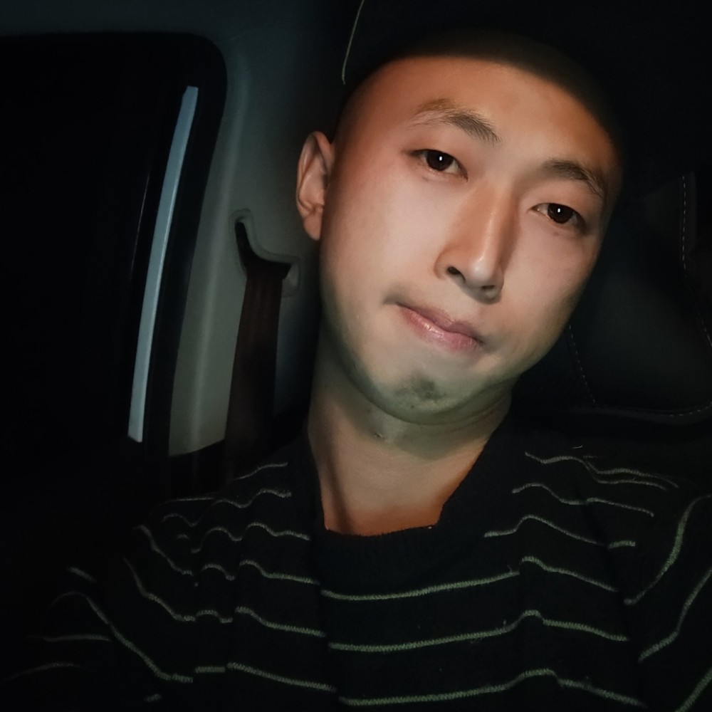 电源愿饱满的照片