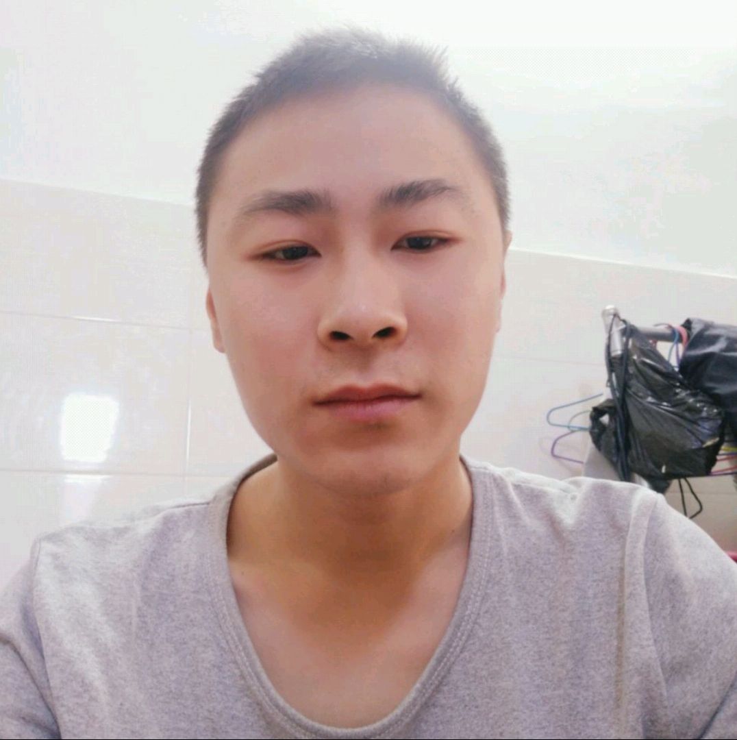 书本有卡布奇诺的的照片