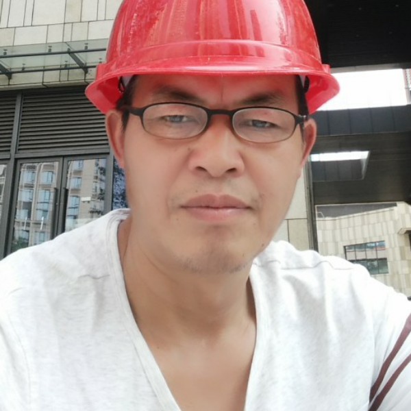 寻找可以牵手的照片