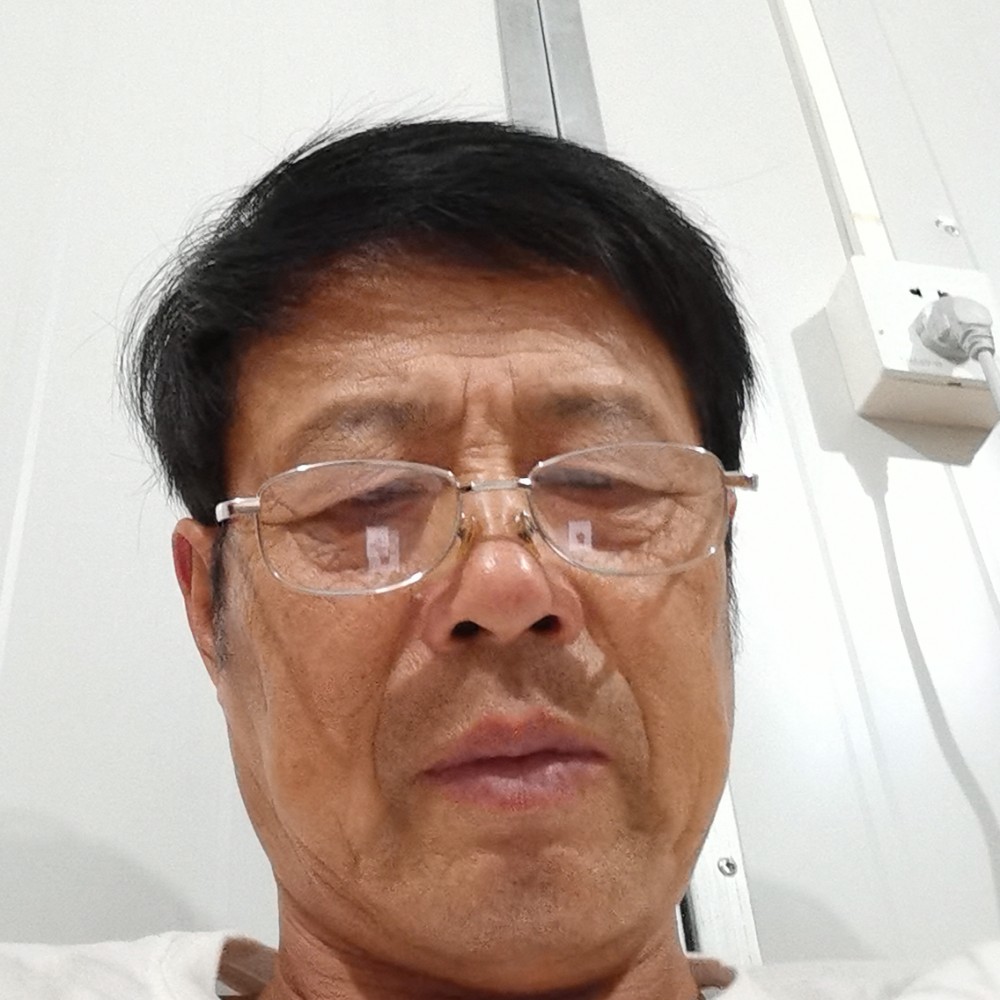 忧虑回首逐风的照片