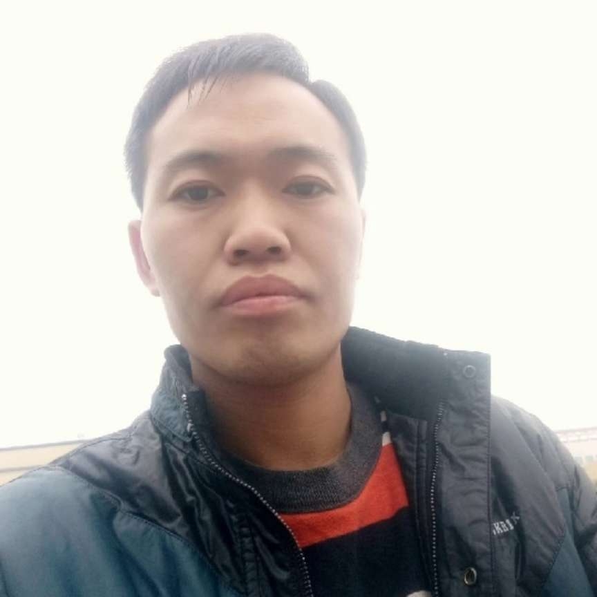 缥缈挽手纸鹤的照片
