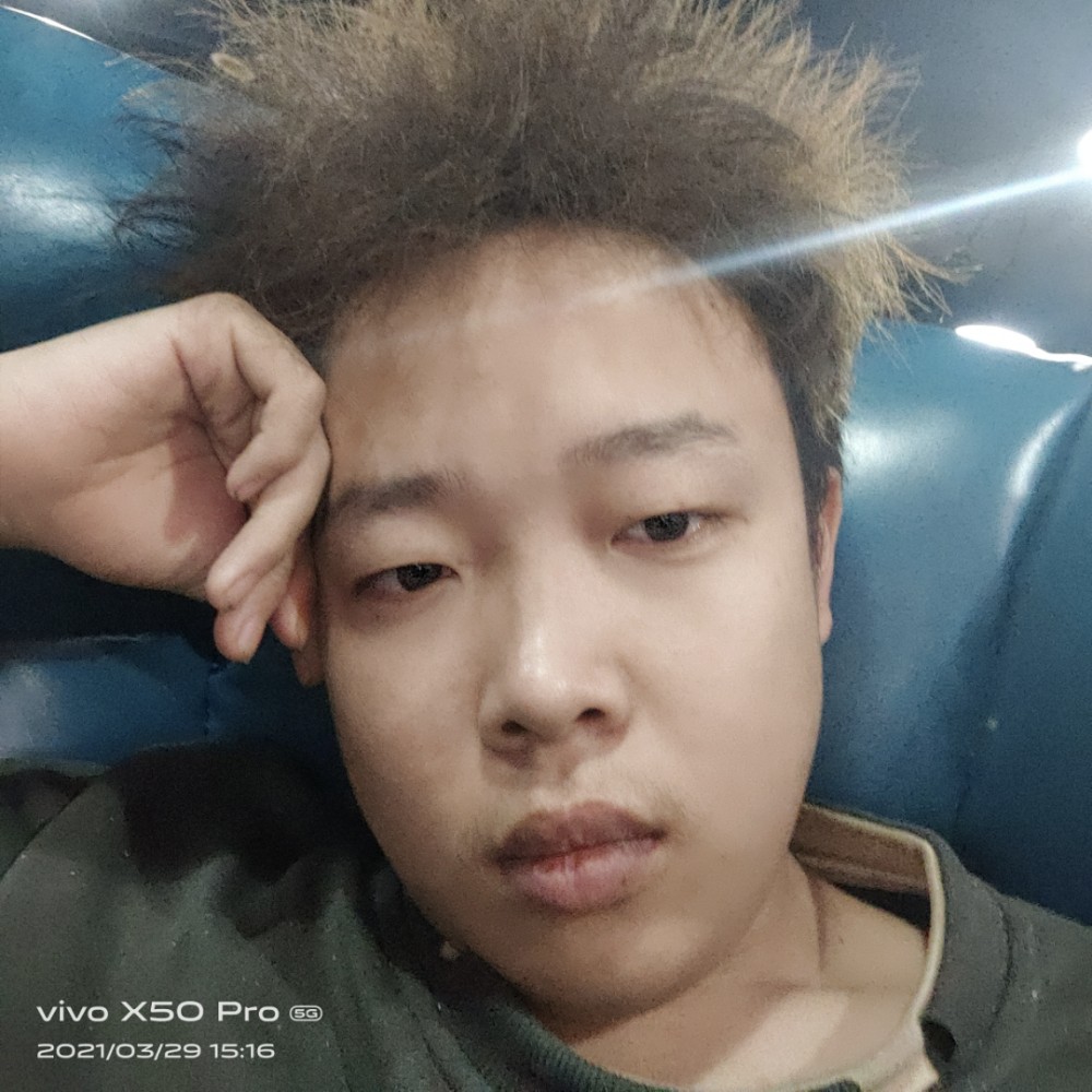 睫毛悲凉的照片