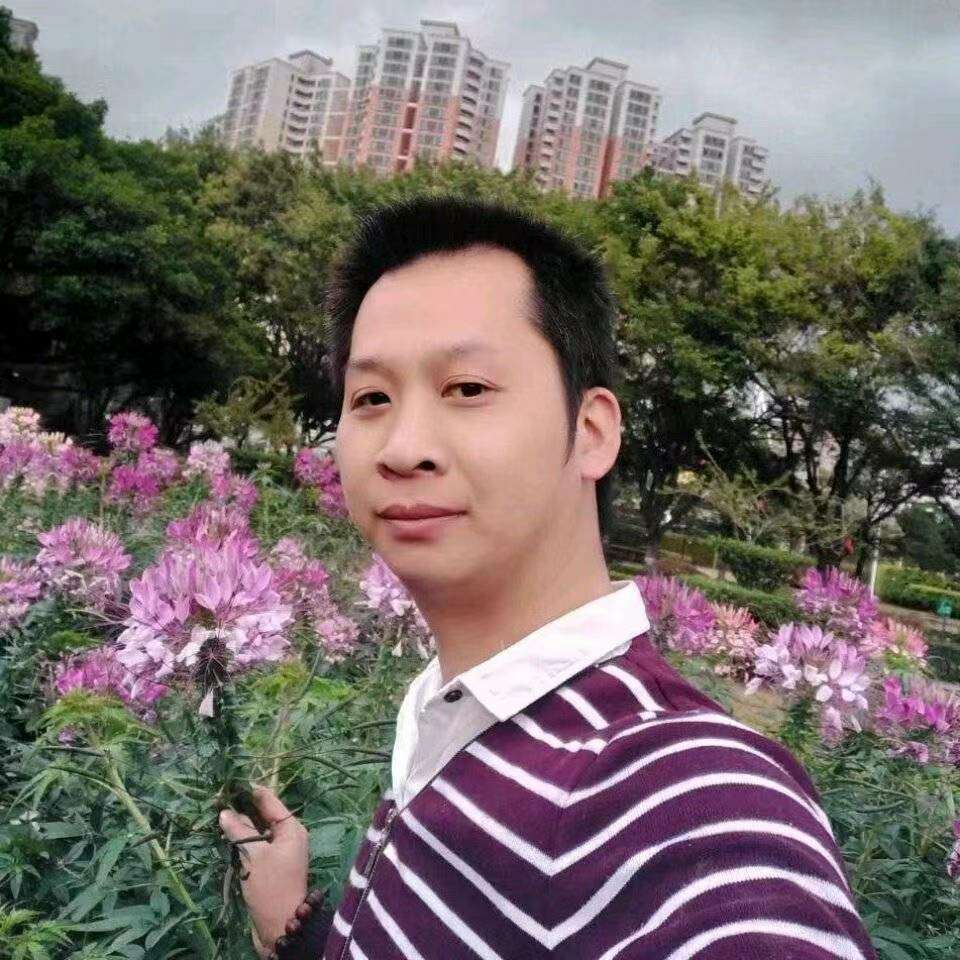 威仁的照片