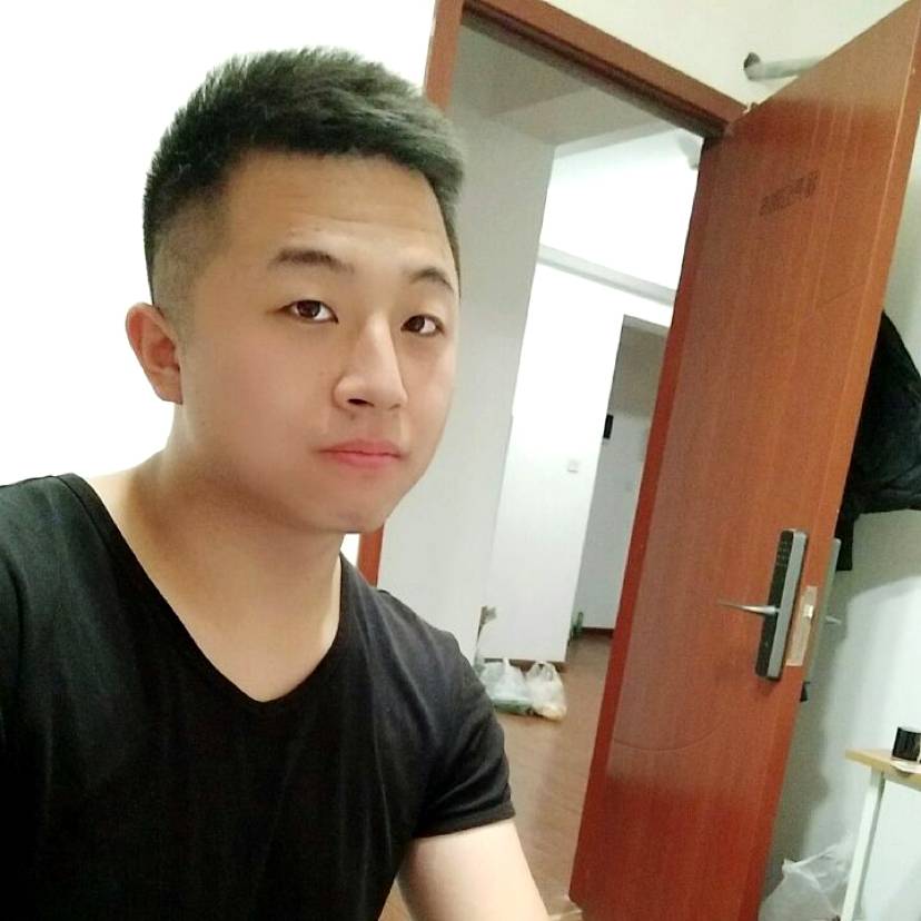汤姆，的照片