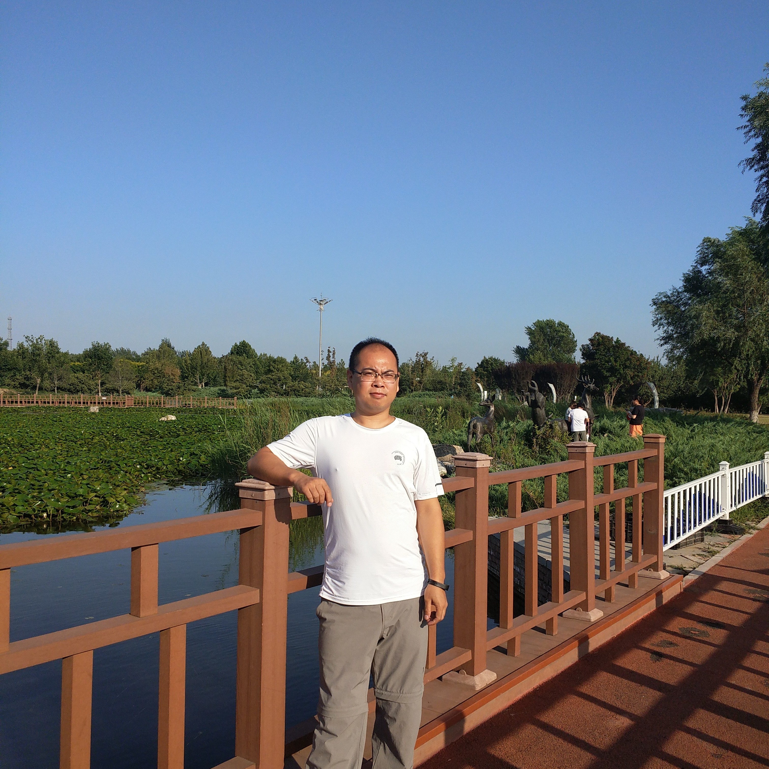 英俊拾忆冬日的照片