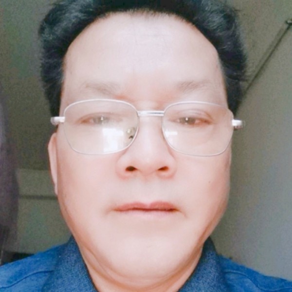 火星上苦恋花生的照片