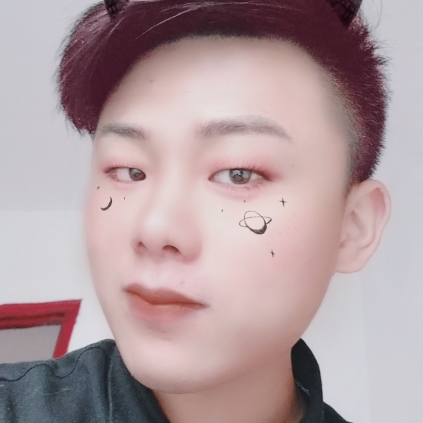 吐司爱美好的照片