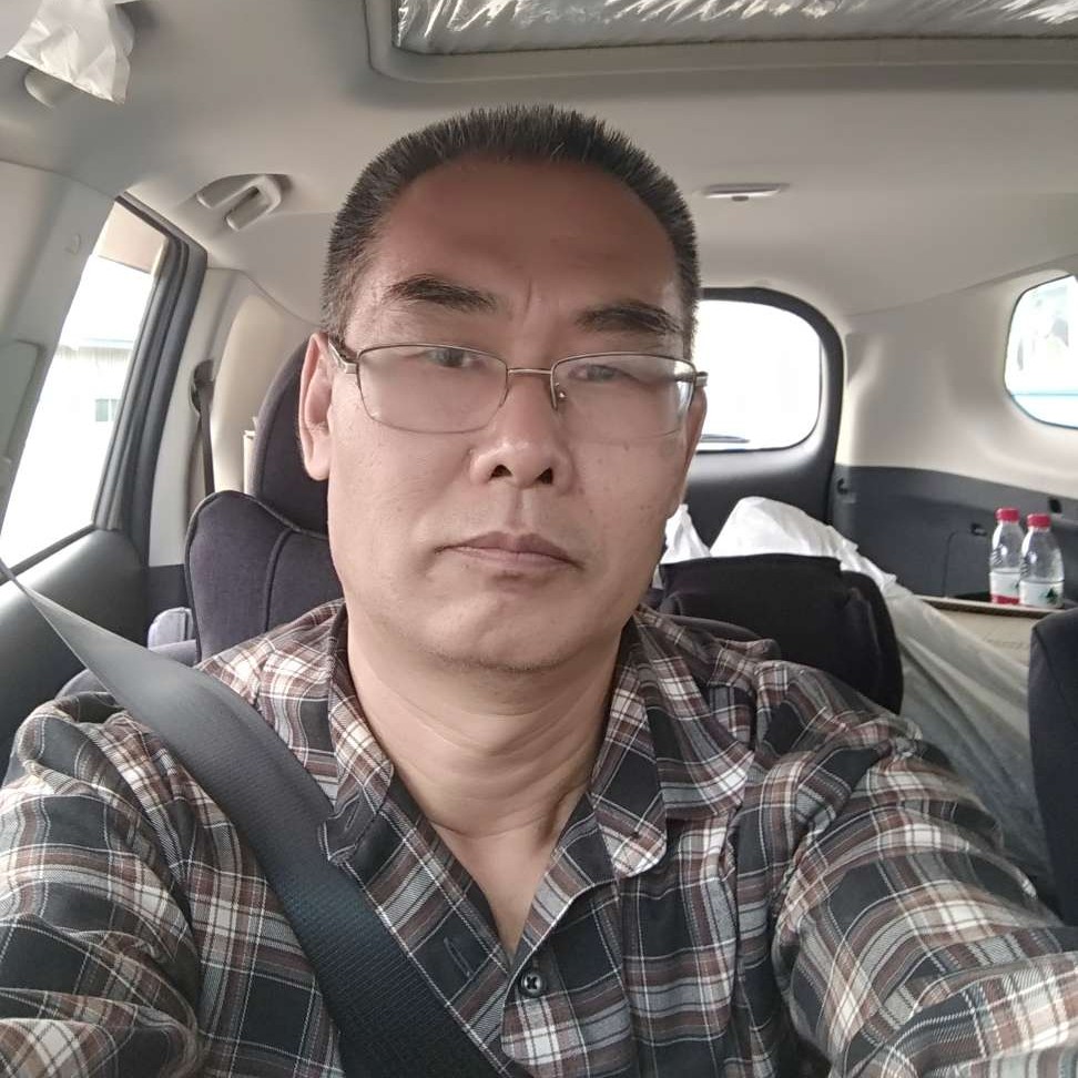 乐观拿浅陌的照片