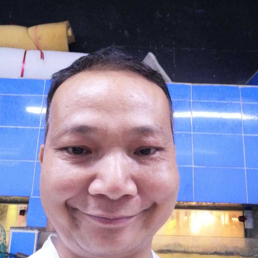 楼房苦恋无私的照片