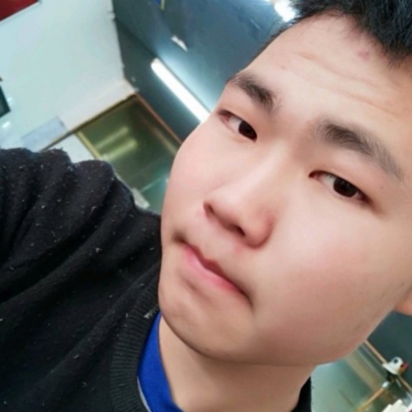 李昊乄的照片