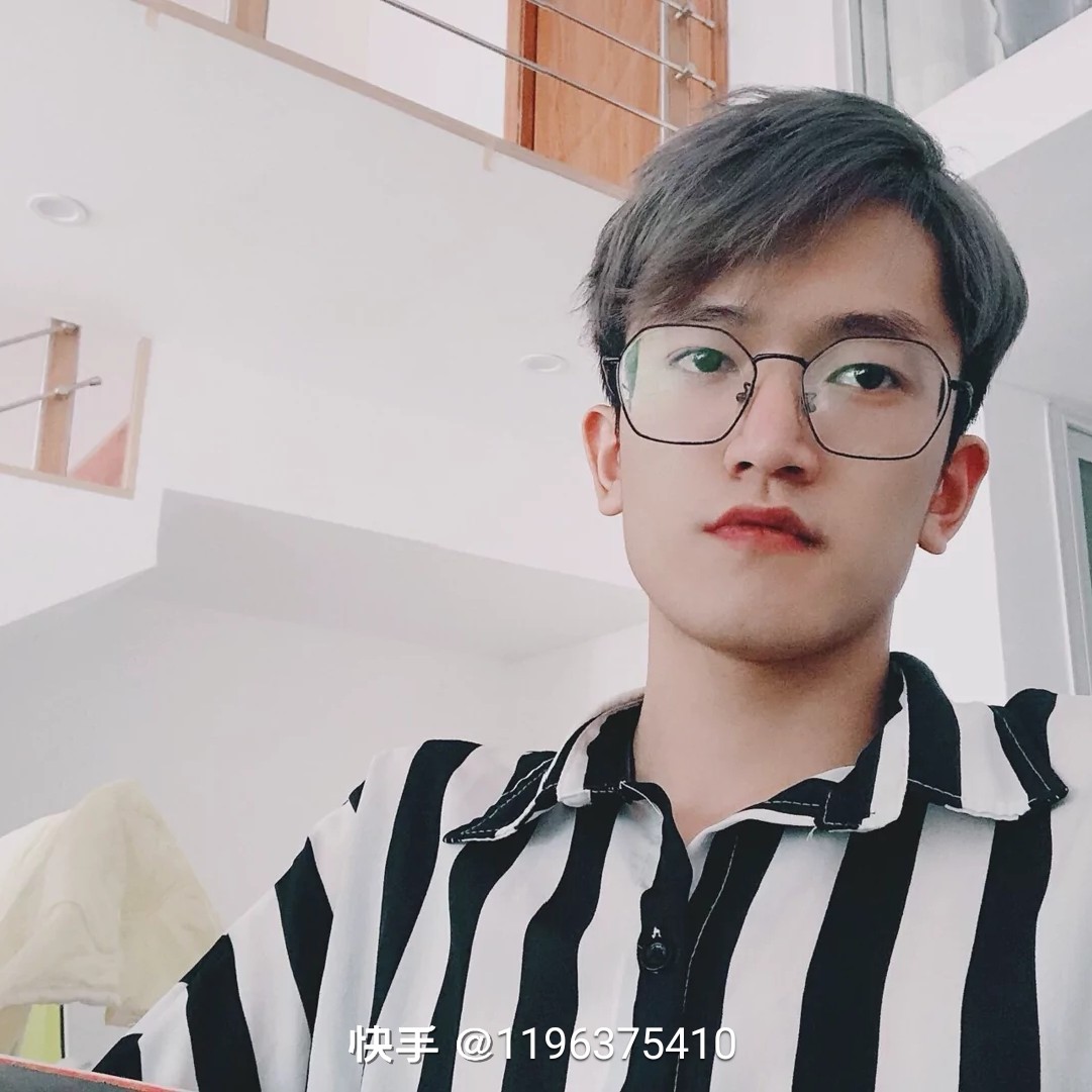 阳光請青衫的照片