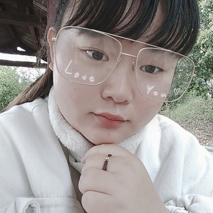 浮生凝眸小白菜的照片