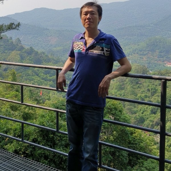 书本大方的照片