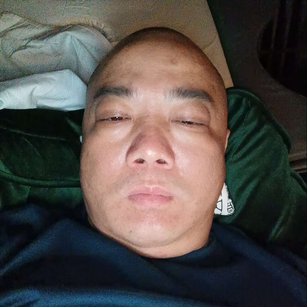 饼干爱彪壮的照片