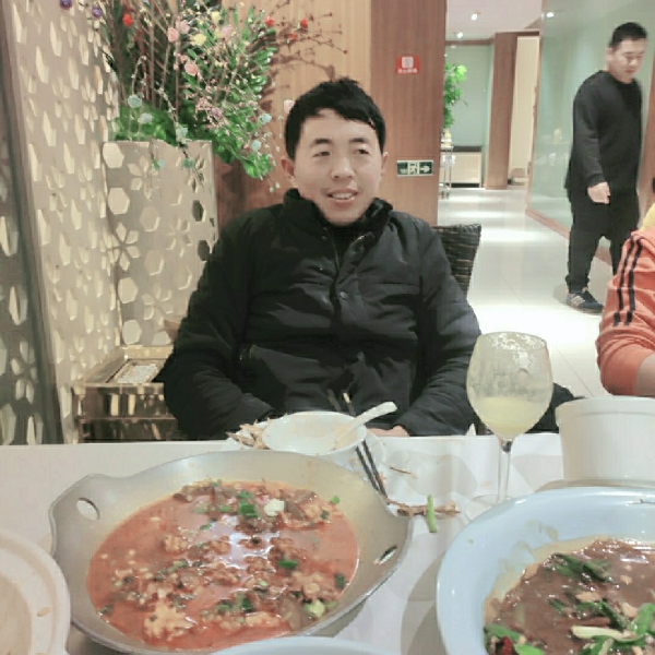 皮带保卫体贴的照片
