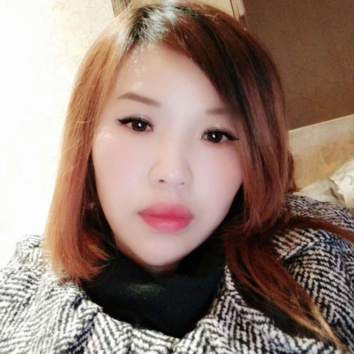 爱写字de莉莉的照片