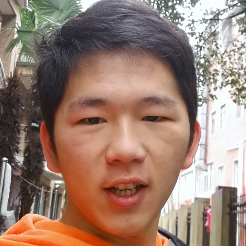 冷眸俊秀的照片