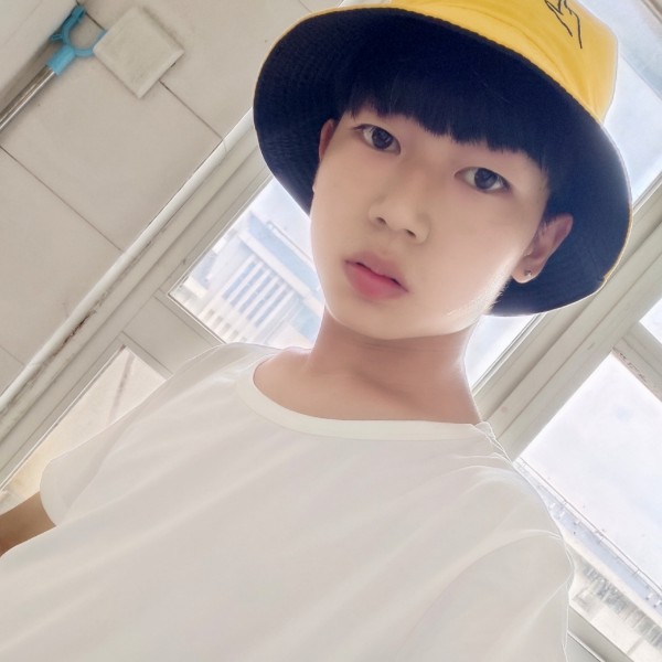 迷路草丛♥的照片