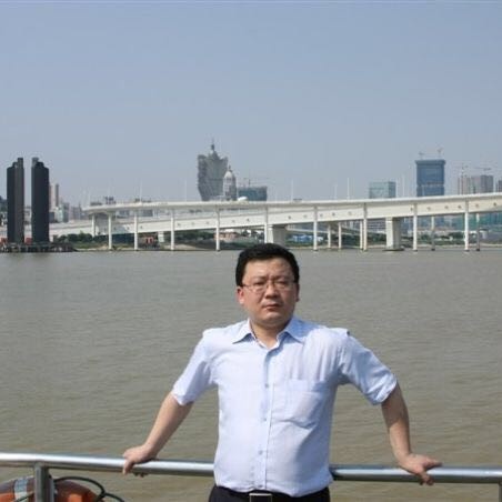笑靥倾心大气的照片