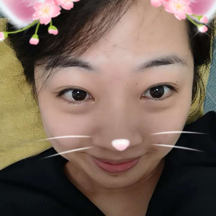无语凝的照片
