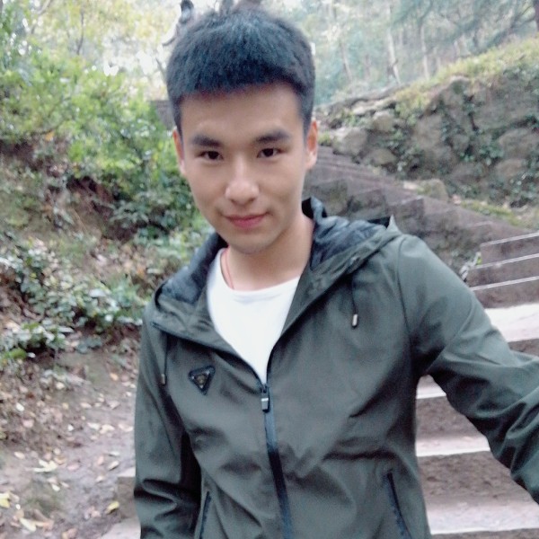 石右宁的照片