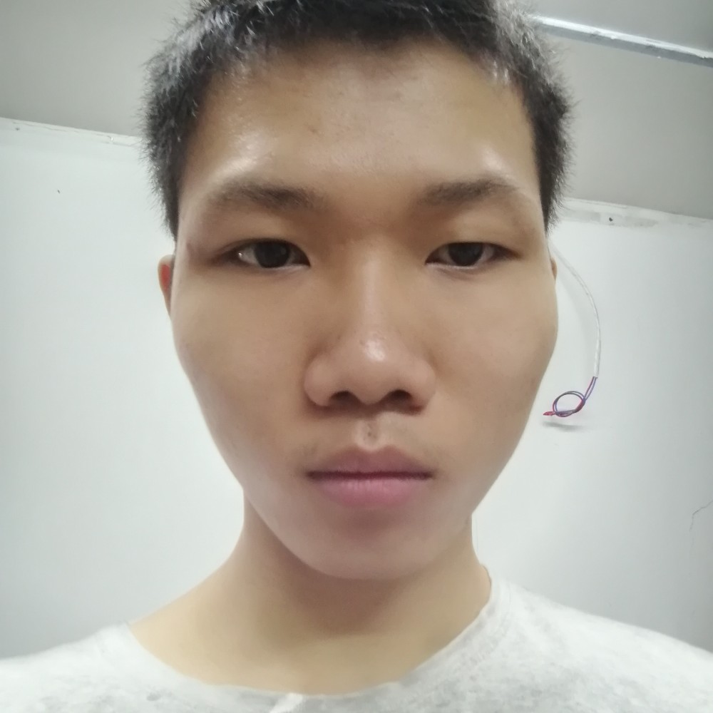冷凡1的照片