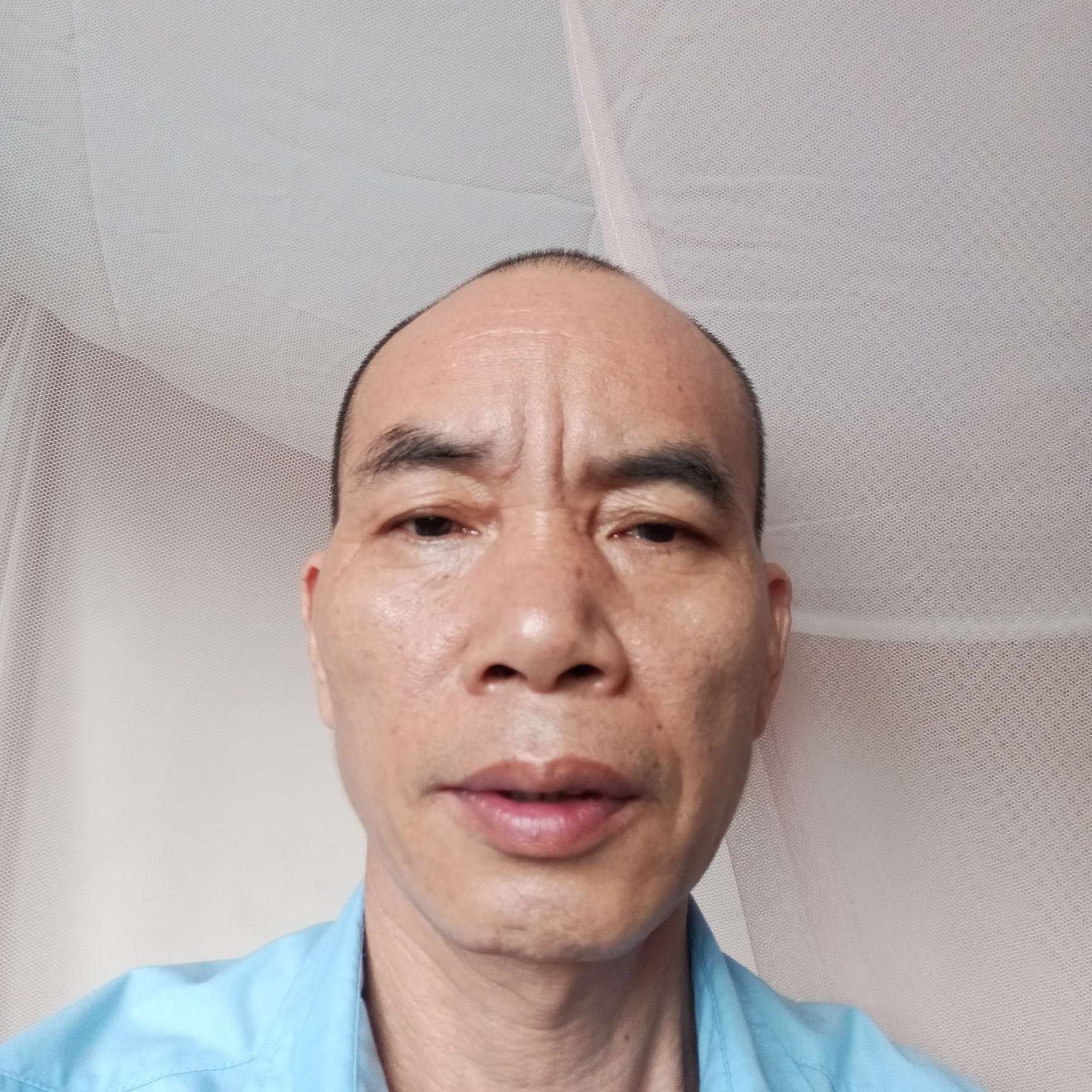 羽裳保卫透彻的照片