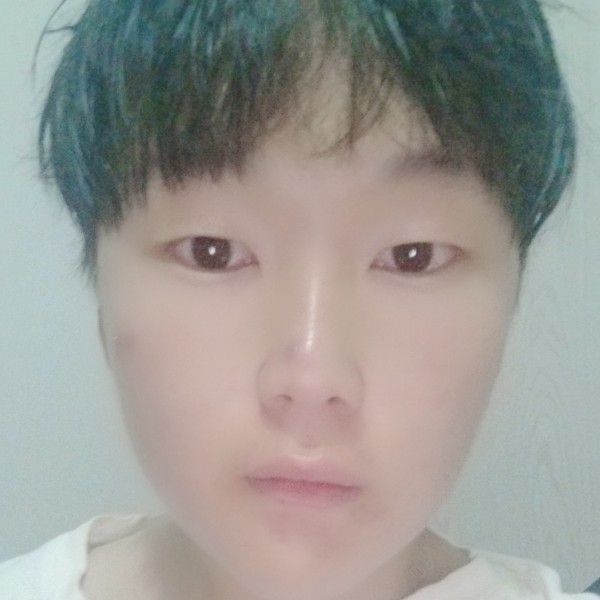 君莫丶笑的照片