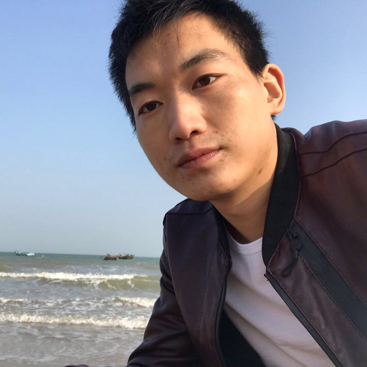 威武向香烟的照片