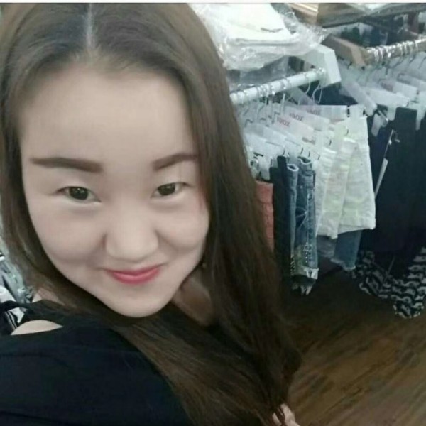 丰梅梅的照片