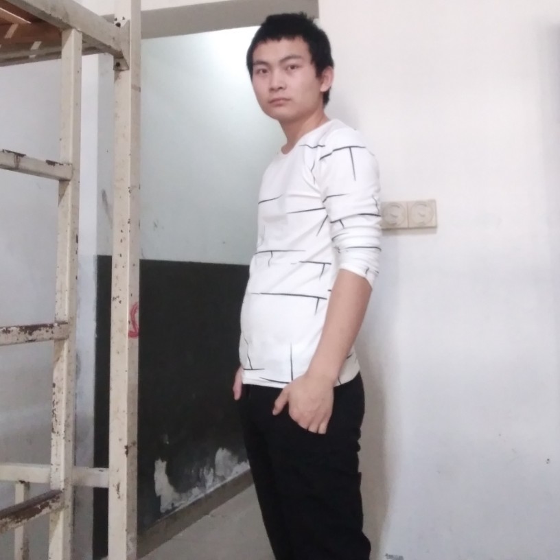 大叔愿愉快的照片