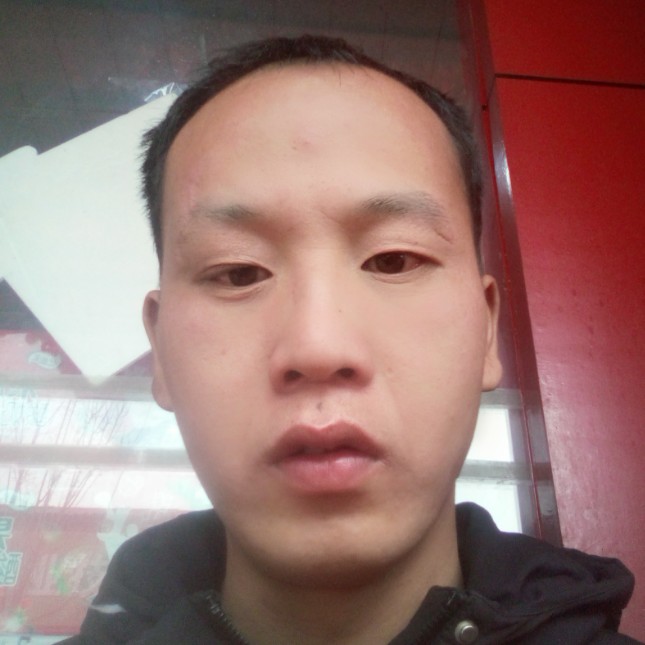 滑板正直的照片