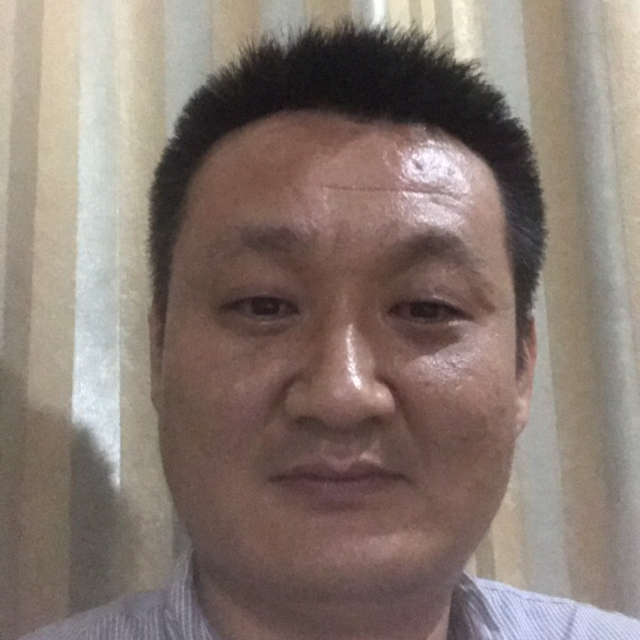 直升云霄的照片